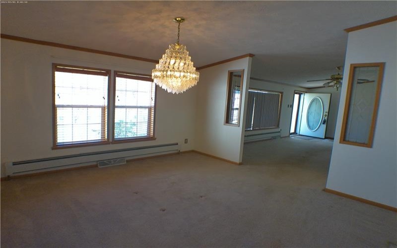 107 HUNTING HILLS ROAD, DILLINER, 15327, 3 Bedrooms Bedrooms, 12 Rooms Rooms,3.1 BathroomsBathrooms,Residential,For Sale,HUNTING HILLS ROAD,1742782