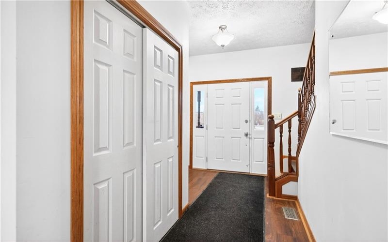 220 Main Rd, West Alexander, 15376, 4 Bedrooms Bedrooms, 8 Rooms Rooms,2.1 BathroomsBathrooms,Residential,For Sale,Main Rd,1740014