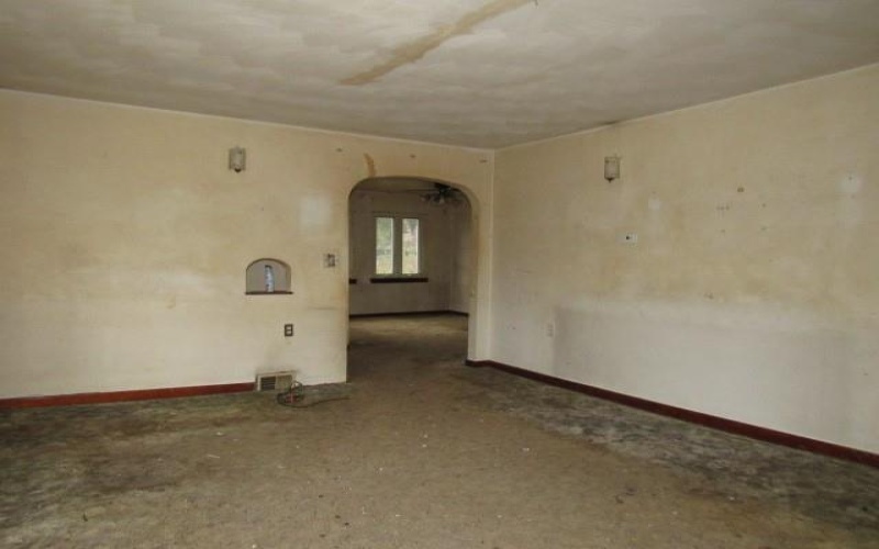 4022 Pittsburgh Road, Belle Vernon, 15012, 3 Bedrooms Bedrooms, 6 Rooms Rooms,1 BathroomBathrooms,Residential,For Sale,Pittsburgh Road,1745349
