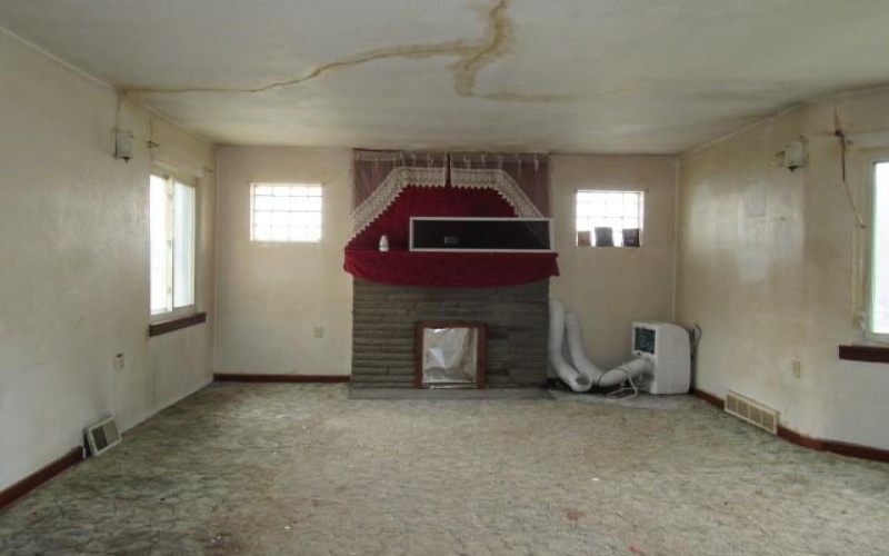 4022 Pittsburgh Road, Belle Vernon, 15012, 3 Bedrooms Bedrooms, 6 Rooms Rooms,1 BathroomBathrooms,Residential,For Sale,Pittsburgh Road,1745349