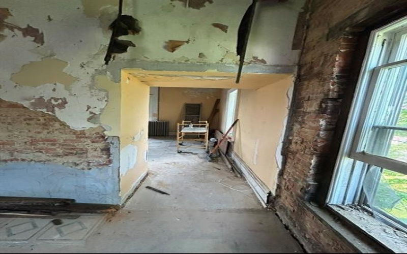 37 Division St, Greensburg, 15601, 4 Bedrooms Bedrooms, ,4 BathroomsBathrooms,Residential,For Sale,Division St,1747485