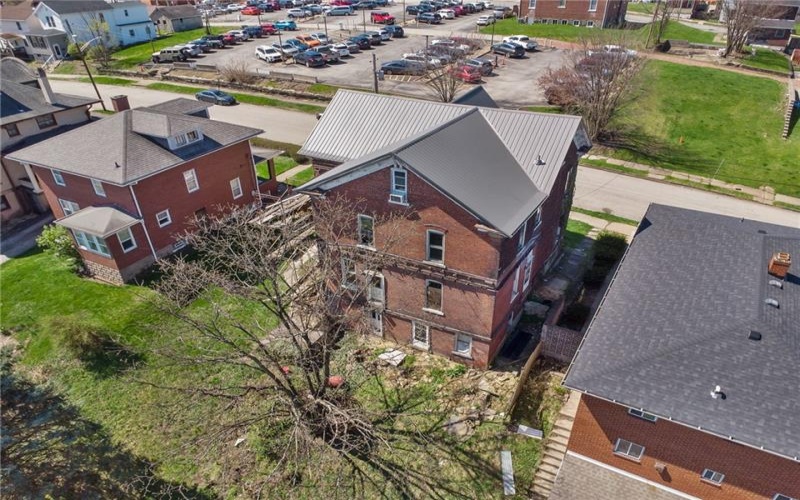 37 Division St, Greensburg, 15601, 4 Bedrooms Bedrooms, ,4 BathroomsBathrooms,Residential,For Sale,Division St,1747485
