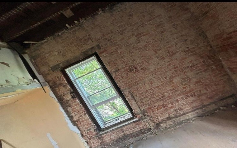 37 Division St, Greensburg, 15601, 4 Bedrooms Bedrooms, ,4 BathroomsBathrooms,Residential,For Sale,Division St,1747485