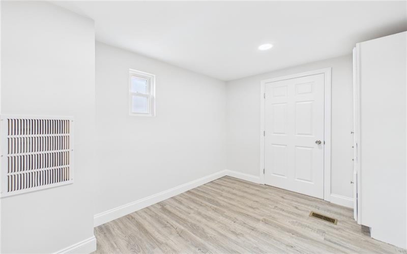 909 1st St, New Salem, 15468, 3 Bedrooms Bedrooms, 7 Rooms Rooms,2.1 BathroomsBathrooms,Residential,For Sale,1st St,1742795