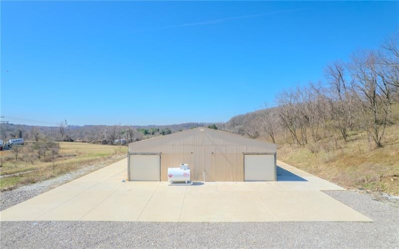 651 East Pittsburgh Street, Greensburg, 15601, ,Commercial-industrial-business,For Sale,East Pittsburgh Street,1745369