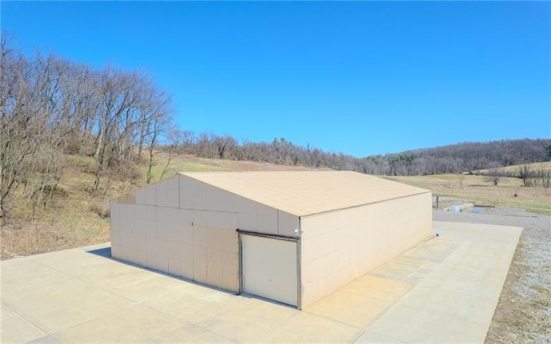651 East Pittsburgh Street, Greensburg, 15601, ,Commercial-industrial-business,For Sale,East Pittsburgh Street,1745369