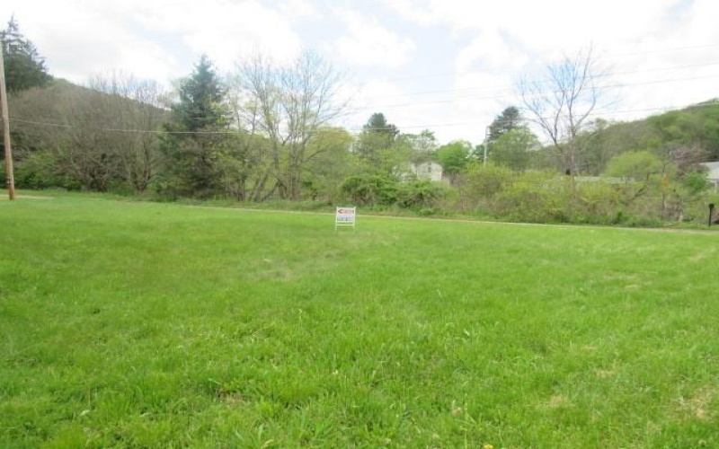 500 Clark Street, Hooversville, 15936, 3 Bedrooms Bedrooms, 6 Rooms Rooms,1 BathroomBathrooms,Residential,For Sale,Clark Street,1740056