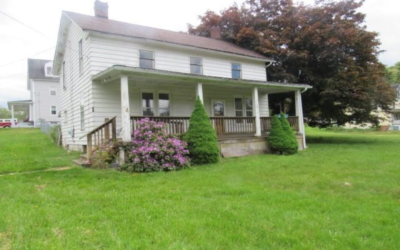 500 Clark Street, Hooversville, 15936, 3 Bedrooms Bedrooms, 6 Rooms Rooms,1 BathroomBathrooms,Residential,For Sale,Clark Street,1740056