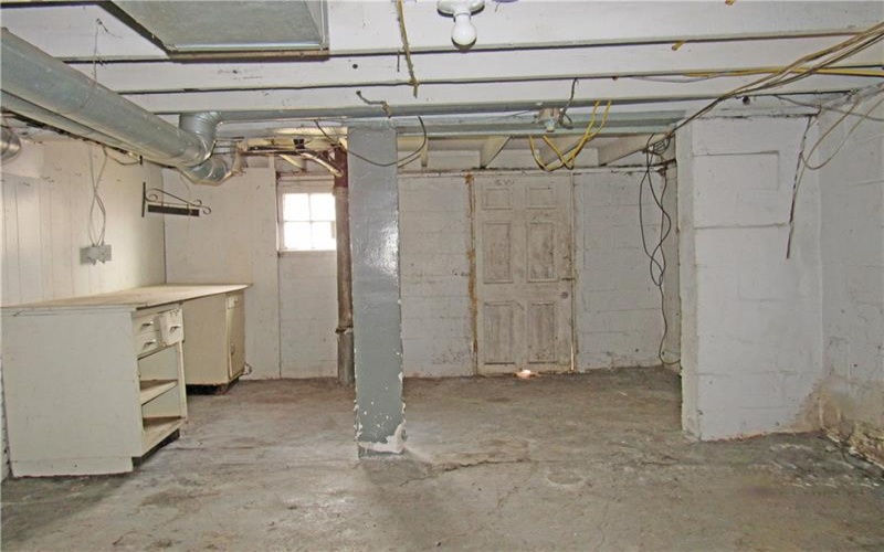 211 Melrose Street, East Millsboro, 15433, 2 Bedrooms Bedrooms, 5 Rooms Rooms,1 BathroomBathrooms,Residential,For Sale,Melrose Street,1745376