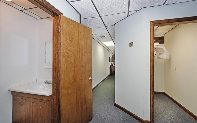 1717 Fifth Avenue, Arnold, 15068, ,Commercial-industrial-business,For Sale,Fifth Avenue,1726446