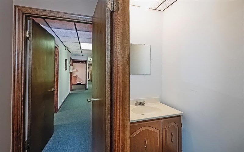 1717 Fifth Avenue, Arnold, 15068, ,Commercial-industrial-business,For Sale,Fifth Avenue,1726446