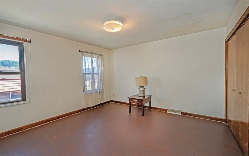 1717 Fifth Avenue, Arnold, 15068, ,Commercial-industrial-business,For Sale,Fifth Avenue,1726446