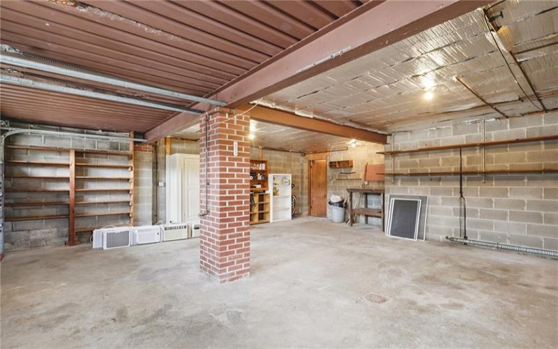 3492 Route 40, Washington, 15301, 4 Bedrooms Bedrooms, 10 Rooms Rooms,1.2 BathroomsBathrooms,Residential,For Sale,Route 40,1740087
