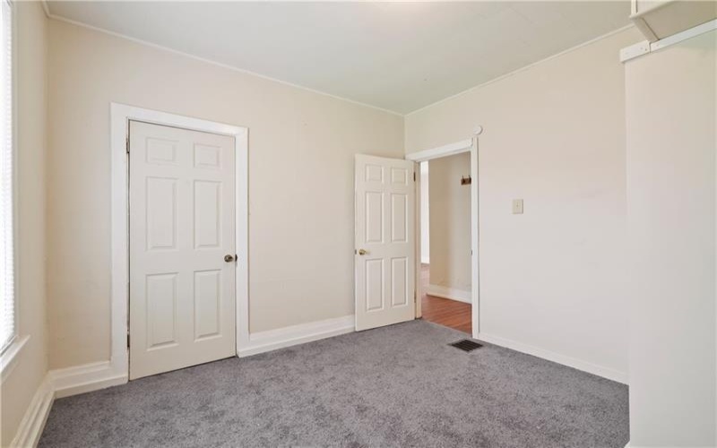 1013 Henry St, Langeloth, 15054, 2 Bedrooms Bedrooms, ,1 BathroomBathrooms,Residential,For Sale,Henry St,1745383