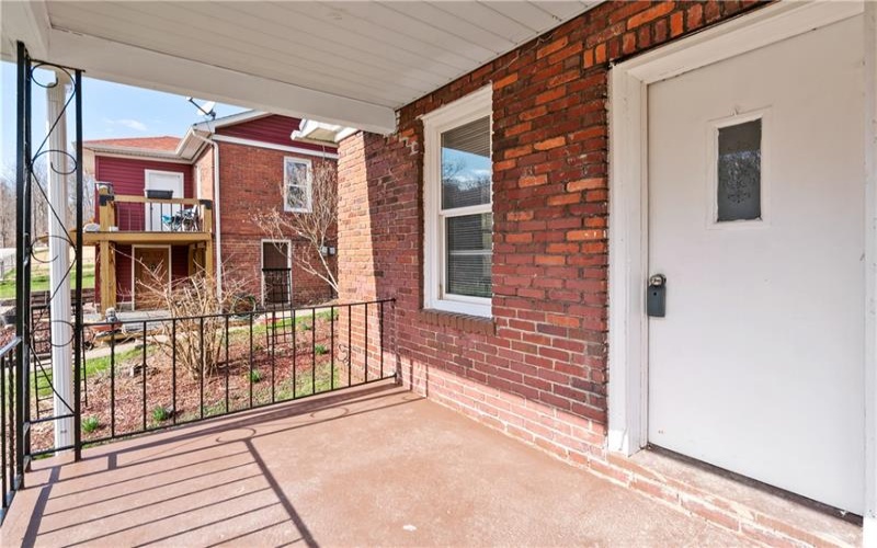 1013 Henry St, Langeloth, 15054, 2 Bedrooms Bedrooms, ,1 BathroomBathrooms,Residential,For Sale,Henry St,1745383