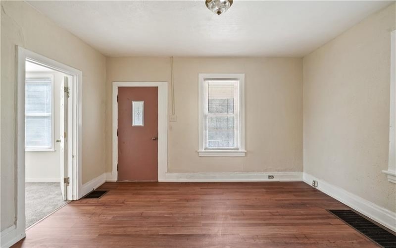 1013 Henry St, Langeloth, 15054, 2 Bedrooms Bedrooms, ,1 BathroomBathrooms,Residential,For Sale,Henry St,1745383