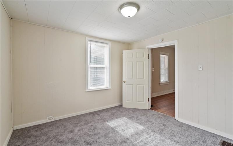 1013 Henry St, Langeloth, 15054, 2 Bedrooms Bedrooms, ,1 BathroomBathrooms,Residential,For Sale,Henry St,1745383