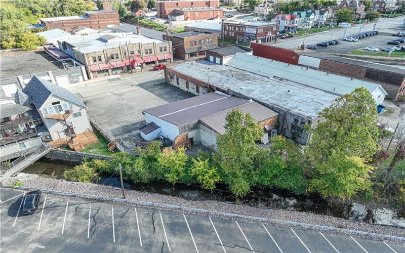 64 Fayette St, Uniontown, 15431, ,Commercial-industrial-business,For Sale,Fayette St,1726471