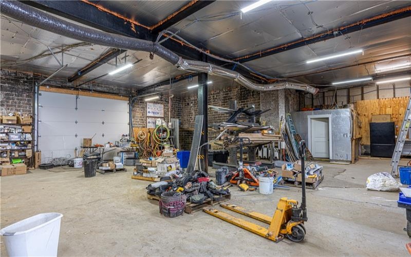 64 Fayette St, Uniontown, 15431, ,Commercial-industrial-business,For Sale,Fayette St,1726471