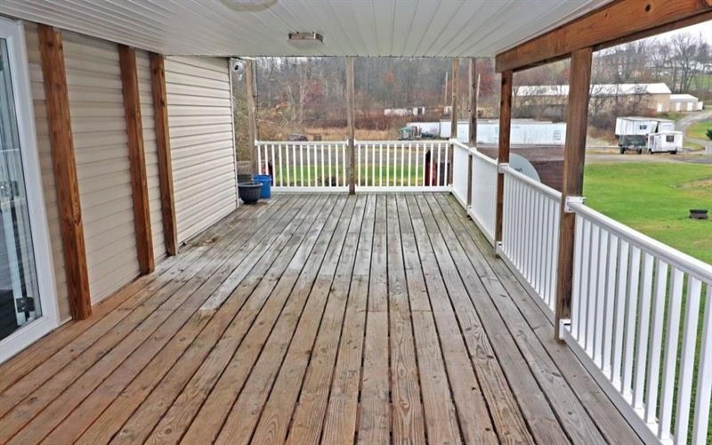 253 Wardentown Road, Alverton, 15612, 1 Bedroom Bedrooms, 5 Rooms Rooms,1 BathroomBathrooms,Residential,For Sale,Wardentown Road,1732397
