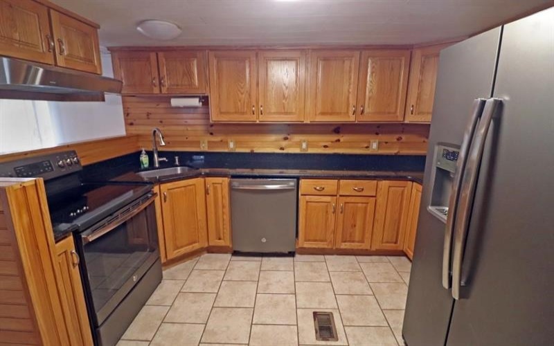 253 Wardentown Road, Alverton, 15612, 1 Bedroom Bedrooms, 5 Rooms Rooms,1 BathroomBathrooms,Residential,For Sale,Wardentown Road,1732397