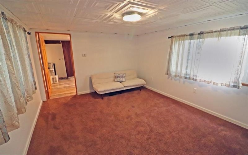 253 Wardentown Road, Alverton, 15612, 1 Bedroom Bedrooms, 5 Rooms Rooms,1 BathroomBathrooms,Residential,For Sale,Wardentown Road,1732397