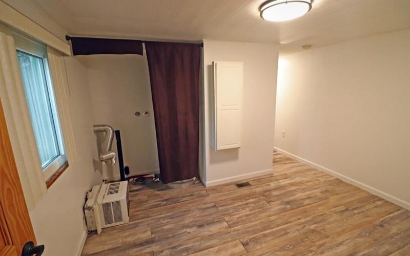 253 Wardentown Road, Alverton, 15612, 1 Bedroom Bedrooms, 5 Rooms Rooms,1 BathroomBathrooms,Residential,For Sale,Wardentown Road,1732397