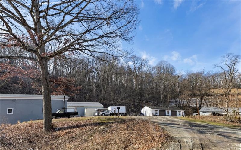 843 Chestnut St., Youngwood, 15697, ,Commercial-industrial-business,For Sale,Chestnut St.,1736866