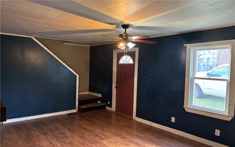 89 1/2 Maiden St, Waynesburg, 15370, 2 Bedrooms Bedrooms, 6 Rooms Rooms,1.1 BathroomsBathrooms,Residential,For Sale,Maiden St,1732401