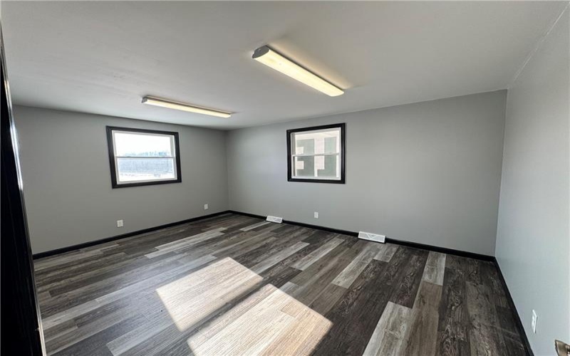 810 Carlton Drive, Bentleyville, 15314, ,Commercial-industrial-business,For Sale,Carlton Drive,1740131