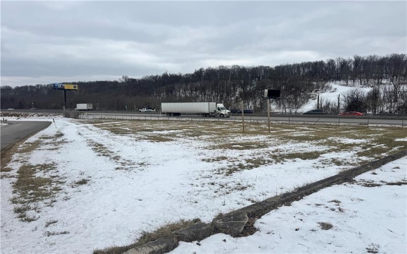 810 Carlton Drive, Bentleyville, 15314, ,Commercial-industrial-business,For Sale,Carlton Drive,1740131