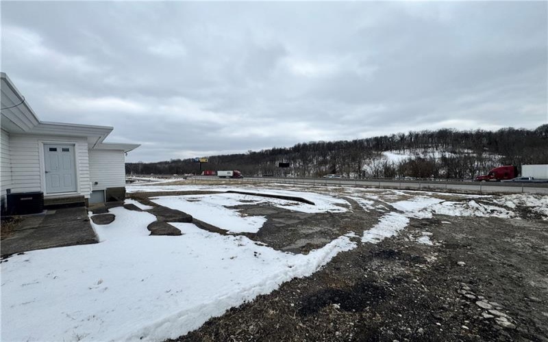 810 Carlton Drive, Bentleyville, 15314, ,Commercial-industrial-business,For Sale,Carlton Drive,1740131