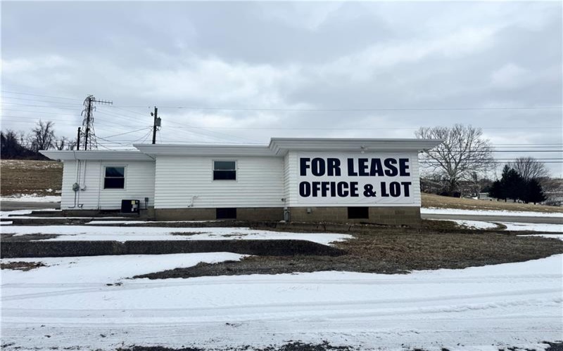 810 Carlton Drive, Bentleyville, 15314, ,Commercial-industrial-business,For Sale,Carlton Drive,1740131