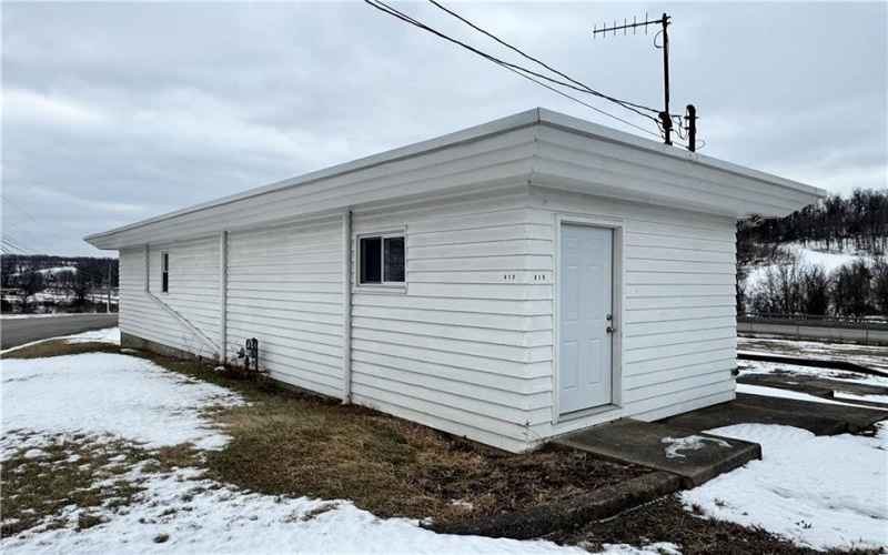 810 Carlton Drive, Bentleyville, 15314, ,Commercial-industrial-business,For Sale,Carlton Drive,1740131