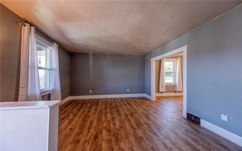 814 2nd St, Jeannette, 15644, 3 Bedrooms Bedrooms, 6 Rooms Rooms,1 BathroomBathrooms,Residential,For Sale,2nd St,1747523