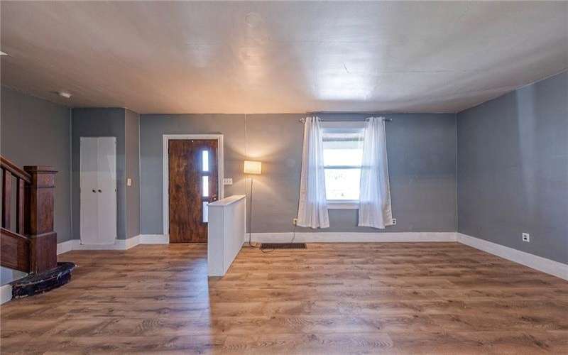 814 2nd St, Jeannette, 15644, 3 Bedrooms Bedrooms, 6 Rooms Rooms,1 BathroomBathrooms,Residential,For Sale,2nd St,1747523