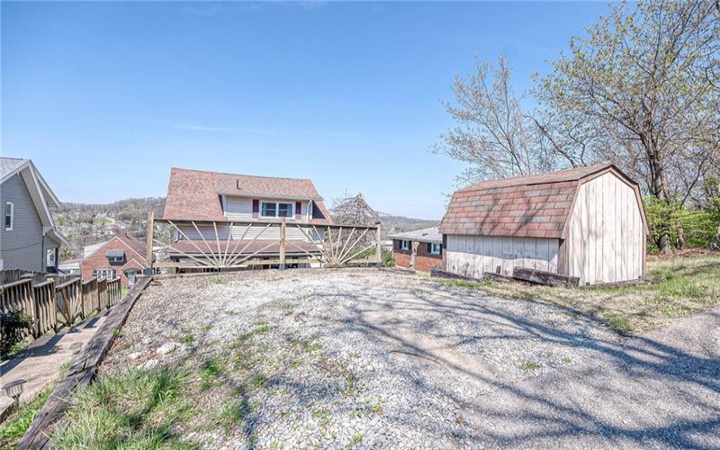 814 2nd St, Jeannette, 15644, 3 Bedrooms Bedrooms, 6 Rooms Rooms,1 BathroomBathrooms,Residential,For Sale,2nd St,1747523