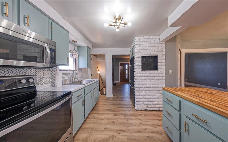 814 2nd St, Jeannette, 15644, 3 Bedrooms Bedrooms, 6 Rooms Rooms,1 BathroomBathrooms,Residential,For Sale,2nd St,1747523