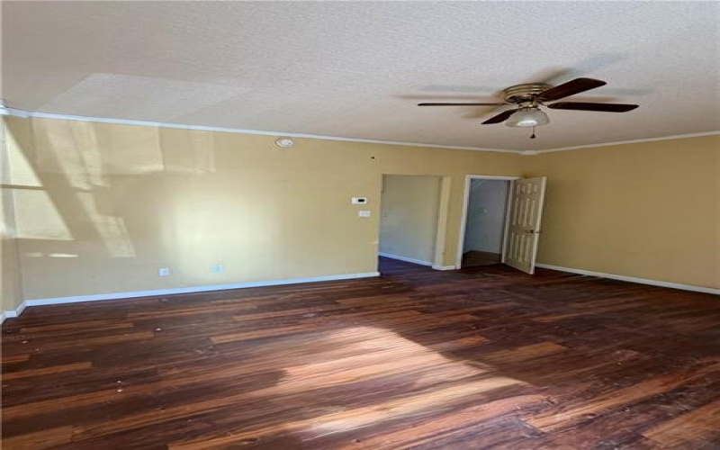 718 Sellers Ave, Jeannette, 15644, 2 Bedrooms Bedrooms, ,1 BathroomBathrooms,Residential,For Sale,Sellers Ave,1742875