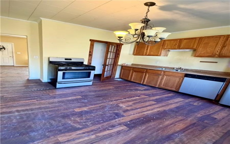 718 Sellers Ave, Jeannette, 15644, 2 Bedrooms Bedrooms, ,1 BathroomBathrooms,Residential,For Sale,Sellers Ave,1742875