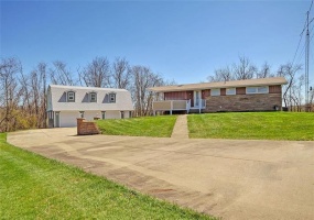 28 Dire Drive, Hickory, 15340, 3 Bedrooms Bedrooms, 10 Rooms Rooms,2.1 BathroomsBathrooms,Residential,For Sale,Dire Drive,1747545