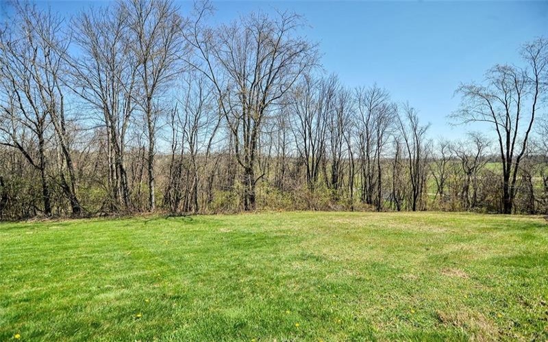 28 Dire Drive, Hickory, 15340, 3 Bedrooms Bedrooms, 10 Rooms Rooms,2.1 BathroomsBathrooms,Residential,For Sale,Dire Drive,1747545
