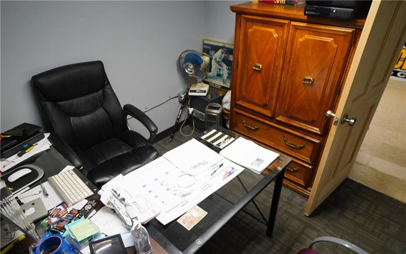 881 5th Ave, New Kensington, 15068, ,Commercial-industrial-business,For Sale,5th Ave,1742897
