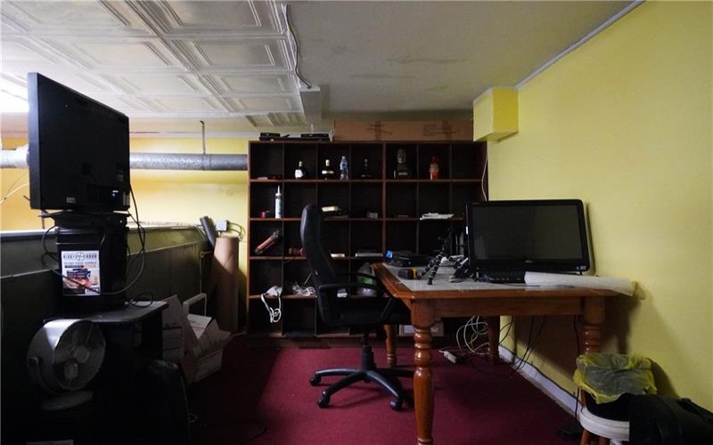 881 5th Ave, New Kensington, 15068, ,Commercial-industrial-business,For Sale,5th Ave,1742897
