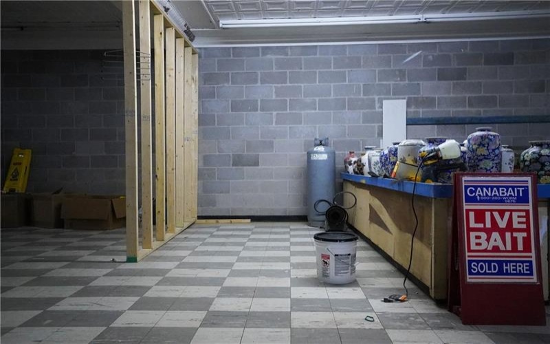 881 5th Ave, New Kensington, 15068, ,Commercial-industrial-business,For Sale,5th Ave,1742897