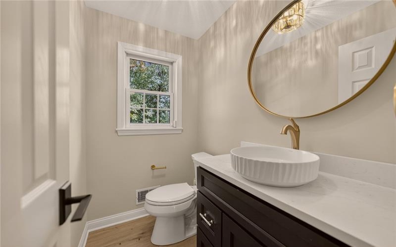 110 Oakhurst Dr, Canonsburg, 15317, 5 Bedrooms Bedrooms, 12 Rooms Rooms,4.1 BathroomsBathrooms,Residential,For Sale,Oakhurst Dr,1736918
