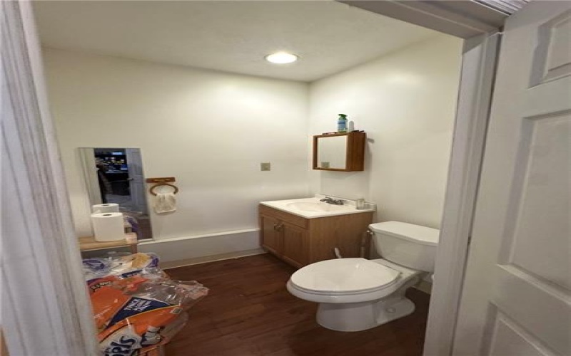 140 Highland Ave, Washington, 15301, ,Commercial-industrial-business,For Sale,Highland Ave,1740169