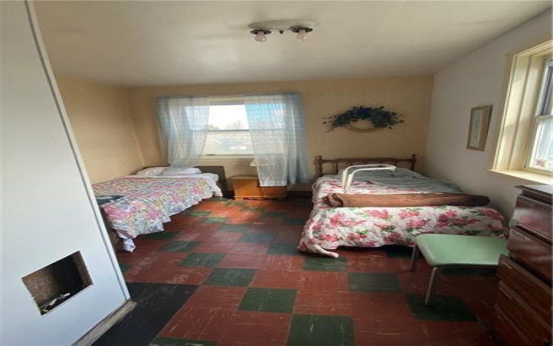 697 Vanderbilt Rd, Connellsville, 15425, ,Commercial-industrial-business,For Sale,Vanderbilt Rd,1742907
