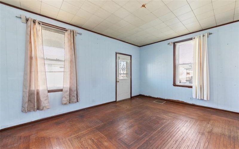 413 Prospect St, Connellsville, 15425, 3 Bedrooms Bedrooms, ,2 BathroomsBathrooms,Residential,For Sale,Prospect St,1745527