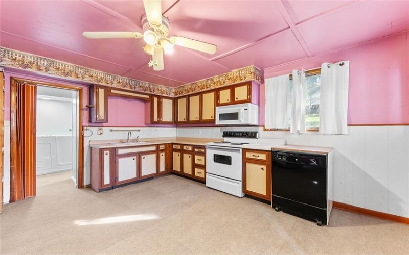 413 Prospect St, Connellsville, 15425, 3 Bedrooms Bedrooms, ,2 BathroomsBathrooms,Residential,For Sale,Prospect St,1745527